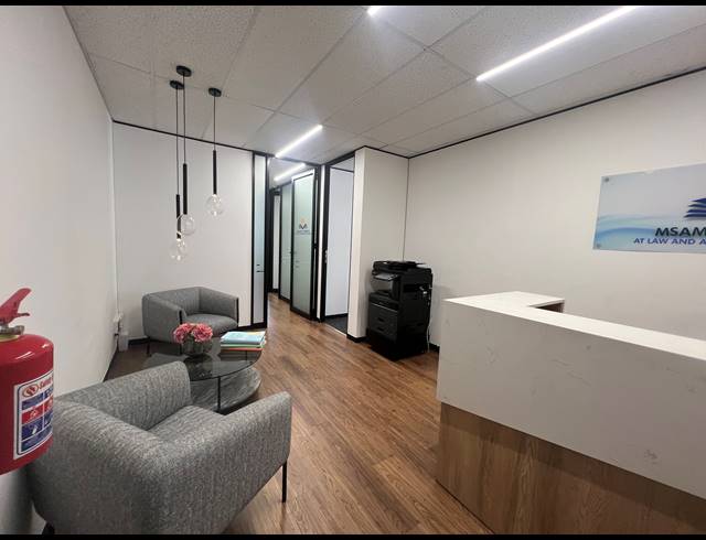 121M² OFFICE TO LET IN ILLOVO